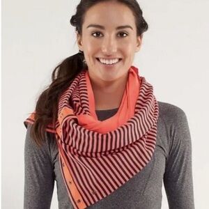 Lululemon Vinyasa Scarf Wrap Classic Stripe Light Flare Inkwell NWOT